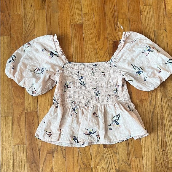 a.n.a Tops - a.n.a Blush Pink Smocked Puff-Sleeve Floral Peplum Top